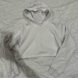 COPY - Lululemon cropped hoodie